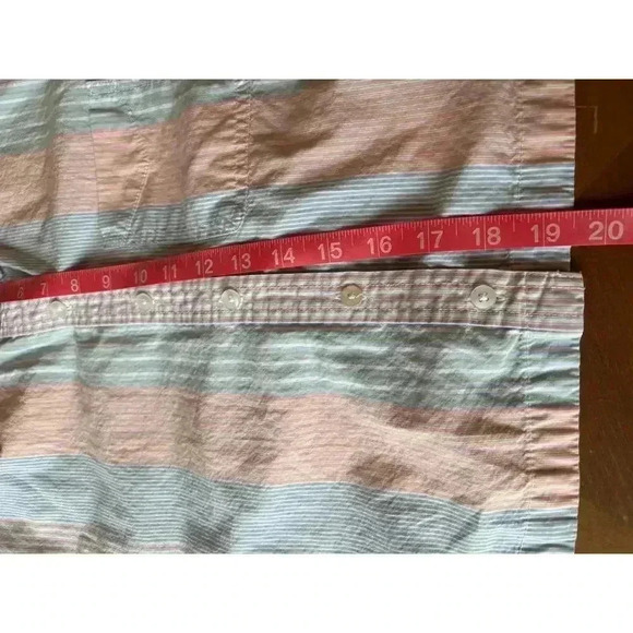 America Eagle cropped button down striped top size XS in excellent condition - Picture 6 of 9